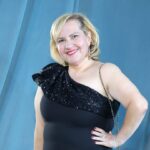 academy-vet-tiny-meledonian-steps-out-of-her-role-before-the-oscars-move-to-youtube
