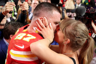 what-to-buy-taylor-swift-and-travis-kelce?-apparently-nothing
