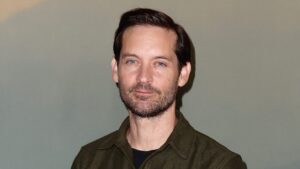 tobey-maguire’s-ex-wife-and-girlfriends:-inside-the-‘spider-man’-star’s-dating-history