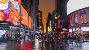 good-luck-sign:-rain-pouring-down-in-new-york-city-minutes-after-taylor-swift-and-travis-kelce-tied-the-knot