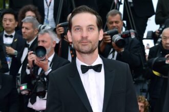 tobey-maguire-net-worth:-how-much-money-does-the-‘spider-man’-star-have?