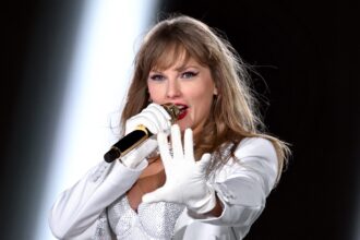 what-does-taylor-swift’s-wedding-dress-look-like?
