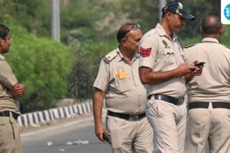 noida-woman-‘takes-e-rickshaw’-to-multi-level-parking-facility-in-sector-18,-dies-by-suicide