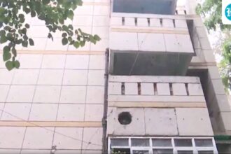 just-over-two-months-after-the-marriage,-a-delhi-woman-died-after-falling-from-an-ndmc-apartment;-the-family-claims-murder-over-dowry