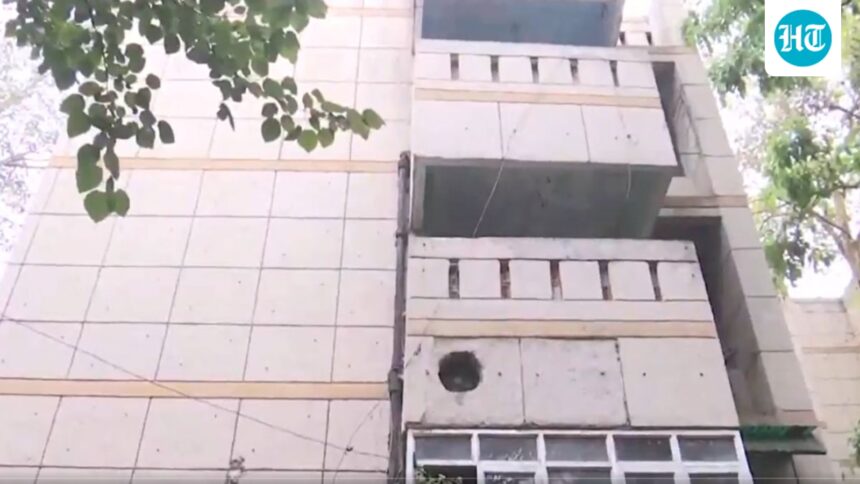 just-over-two-months-after-the-marriage-a-delhi-woman-died-after-falling-from-an-ndmc-apartment-the-family-claims-murder-over-dowry | GIBN just-over-two-months-after-the-marriage,-a-delhi-woman-died-after-falling-from-an-ndmc-apartment;-the-family-claims-murder-over-dowry