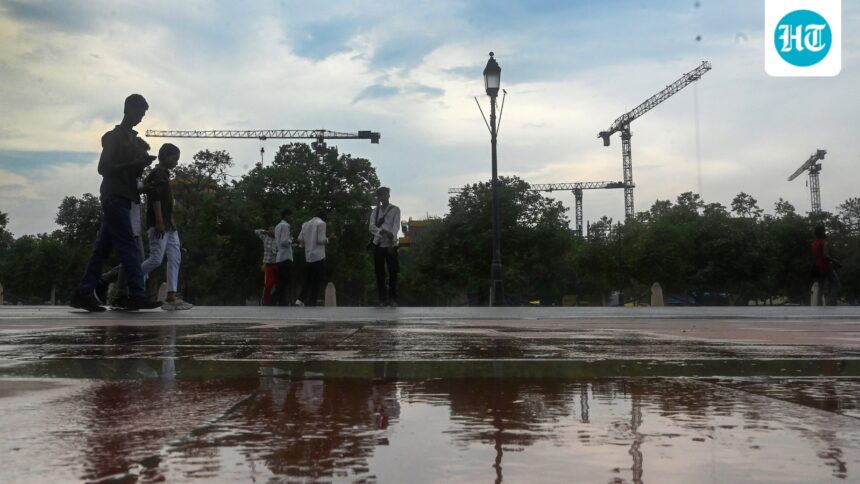 delhi-is-expected-to-witness-rain-from-july-6-to-11;-imd-warns-of-heavy-rains-as-monsoon-finally-takes-effect