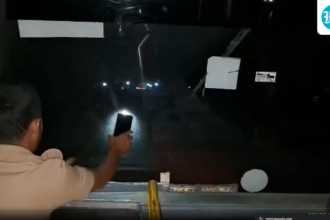 viral-video-shows-karnataka-bus-using-mobile-torch-after-headlights-malfunction-|-he-watches