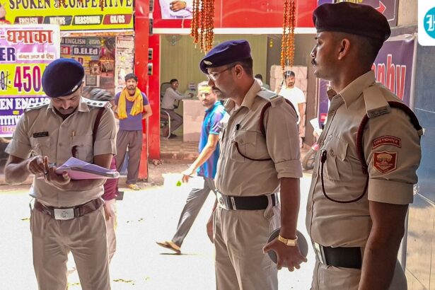 a-man-cuts-his-wife’s-throat-in-muzaffarpur,-bihar;-the-police-launch-a-manhunt-to-arrest-the-accused