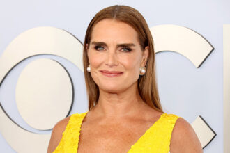 brooke-shields-‘ambushes’-‘south-park’-creators-over-casa-bonita-working-conditions