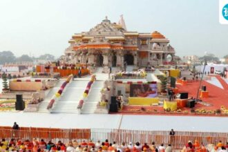 cctv-shows-staff-hiding-cash-inside-clothes,-‘supervisory-failures’-in-counting-room-at-ram-temple:-sit’s-big-finds