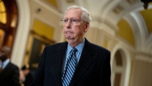 is-mitch-mcconnell-brain-dead?-debunking-the-claims-surrounding-his-mysterious-health-scare