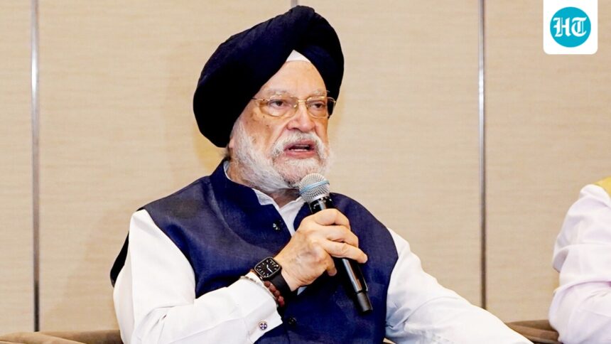 “car-manufacturers-say-there-is-no-difficulty-in-using-e20-fuel”:-hardeep-puri