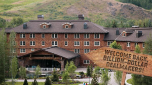 who-will-be-attending-the-sun-valley-moguls-resort-this-year?