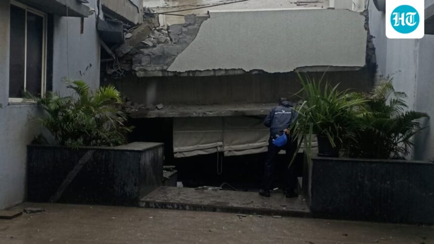 16-people-are-feared-trapped-due-to-the-collapse-of-a-civic-building-in-pimpri-chinchwad-in-pune | GIBN 16-people-are-feared-trapped-due-to-the-collapse-of-a-civic-building-in-pimpri-chinchwad-in-pune