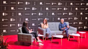 sharon-horgan-says-it-would-be-“crazy”-to-“step-in”-with-hbo-after-paramount-deal