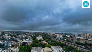 rain-in-delhi-national-capital-due-to-‘effect-of-low-pressure-area-and-monsoon-trough’:-what-does-it-mean?