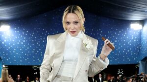 madonna’s-deleted-autobiography-and-the-“fall”-that-no-one-wants-to-talk-about-openly