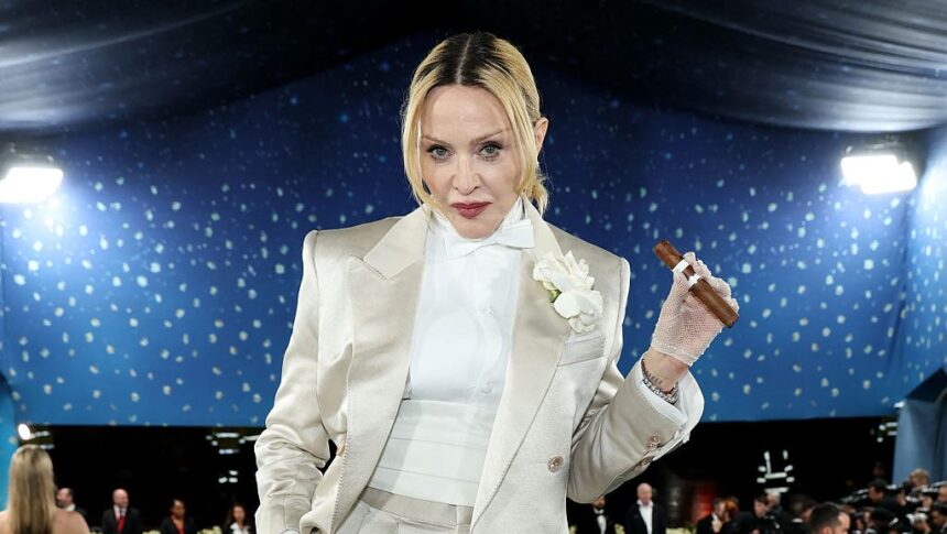 madonna’s-deleted-autobiography-and-the-“fall”-that-no-one-wants-to-talk-about-openly