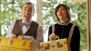 fred-armisen-and-carrie-brownstein-host-rewatch-podcast-‘portlandia’-(exclusive)