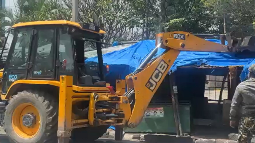 bengaluru-removes-430-km-of-footpaths-plans-to-issue-new-id-cards-to-street-vendors | GIBN bengaluru-removes-430-km-of-footpaths,-plans-to-issue-new-id-cards-to-street-vendors