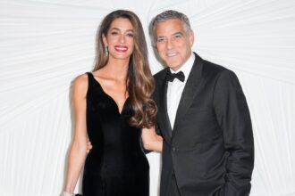 amal-clooney-says-george-changed-her-life-–-a-couples-therapist,-she-says