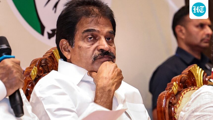 congress-mp-venugopal-questions-pm-modis-silence-on-ayodhya-embezzlement-calls-it-indias-biggest-shrine-looting | GIBN congress-mp-venugopal-questions-pm-modi’s-silence-on-ayodhya-embezzlement,-calls-it-‘india’s-biggest-shrine-looting’