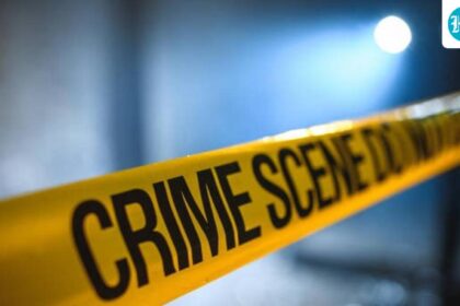 2-detained-after-mob-sets-fire-to-6-houses-in-manipur;-tensions-mount:-police