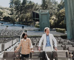 jackson-browne,-bec-honor-and-wes-anderson-needle-drop-by-at-the-hollywood-bowl