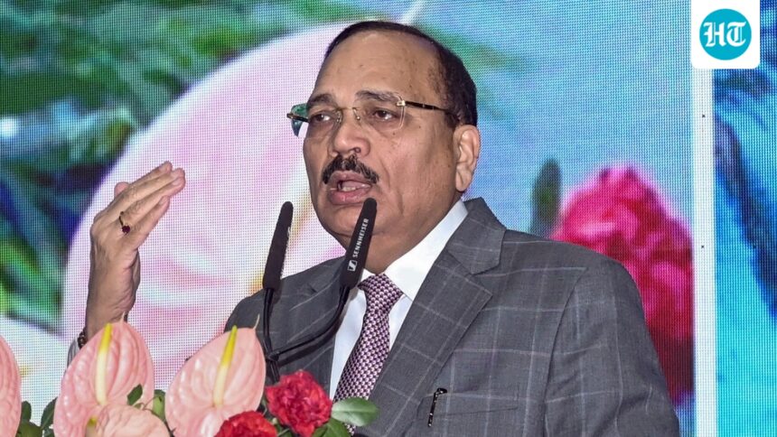 cji-surya-kant-constitutes-four-special-benches-to-expedite-the-oldest-supreme-court-cases | GIBN cji-surya-kant-constitutes-four-special-benches-to-expedite-the-oldest-supreme-court-cases