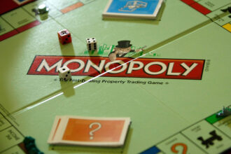 monopoly,-a-competition-series-based-on-board-game-tickets,-is-streaming-on-netflix
