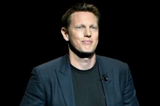 paramount-sued-by-states-in-attempt-to-block-$111-billion-warner-bros.-merger