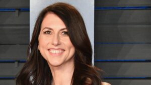 who-is-mackenzie-scott?-5-things-to-know-about-jeff-bezos’-ex-wife