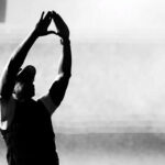 after-a-three-hour-delay,-jay-z’s-cubs-yankee-stadium-kicks-off-with-rihanna,-beyonce,-usher-and-more
