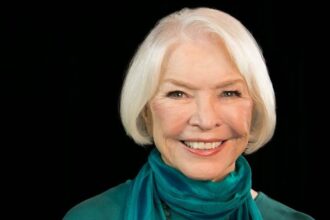 ellen-burstyn-receives-the-golden-lion-of-venice-for-life