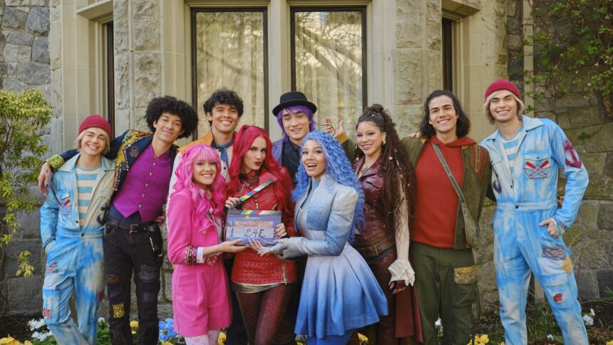 how-descendants-5-takes-off-in-wonderland-and-introduces-new-characters-hello-chessy-the-cat | GIBN how-‘descendants-5’-takes-off-in-wonderland-and-introduces-new-characters-(hello,-chessy-the-cat!)