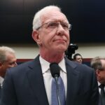 who-is-chesley-“sully”-sullenberger?-5-things-about-a-hero-pilot