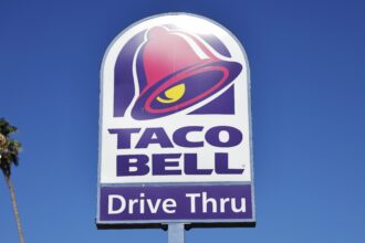 taco-bell-parasite-outbreak:-inside-investigation-amid-cyclosporiasis-fears