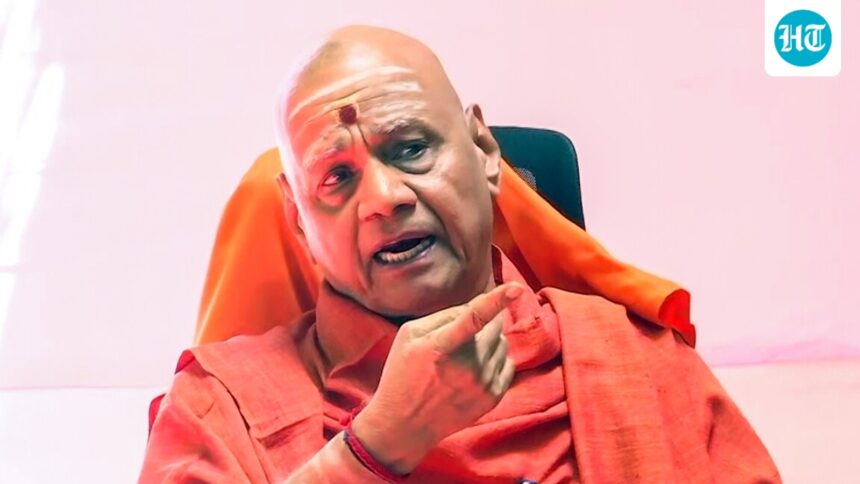 ram-temple-donation-row:-treasurer-govind-giri-refuses-to-step-down,-blames-sbi