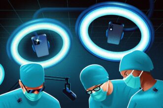 confronting-social-media:-what-keeps-plastic-surgery-influencers-up-at-night