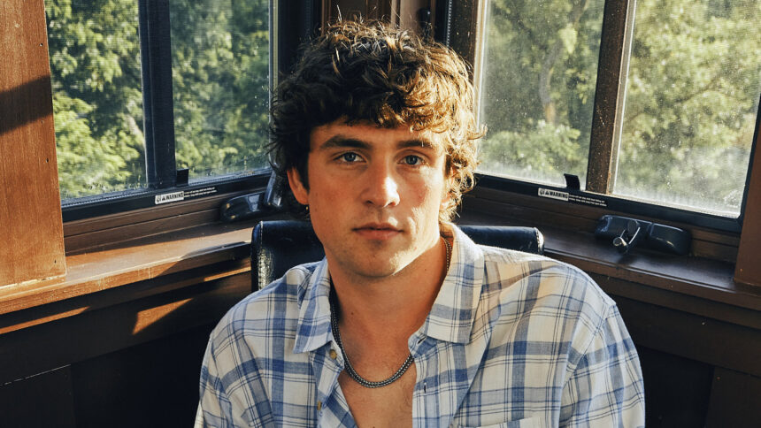 rising-country-music-star-vincent-mason-on-new-single-and-what-he-learned-from-morgan-wallen