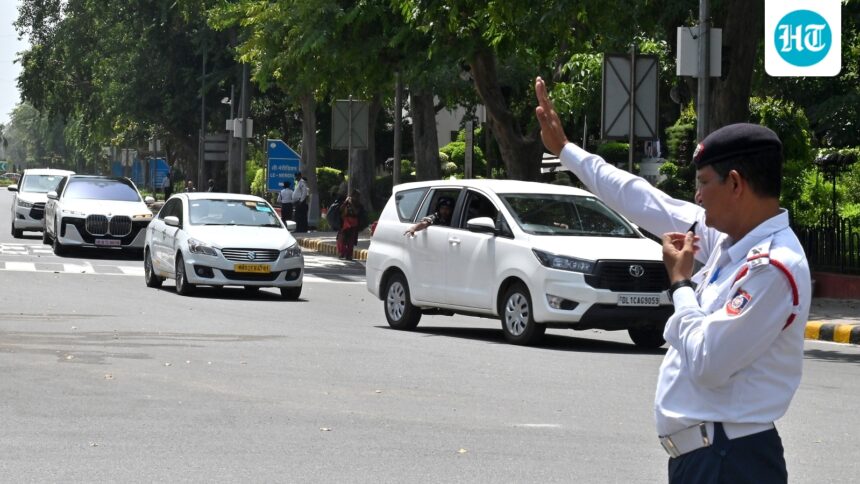 traffic-warning-issued-for-jagannath-rath-yatra-at-hauz-khas-in-delhi:-check-routes,-diversions
