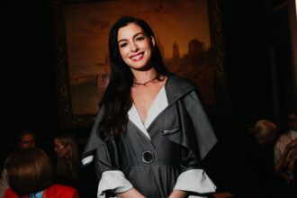 anne-hathaway’s-children:-everything-you-need-to-know-about-her-children-and-her-pregnancy-with-baby-no.-3