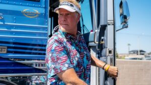 ‘the-hawk’-review:-will-ferrell-and-a-stellar-supporting-cast-are-wasted-in-netflix’s-whiff-of-a-golf-comedy