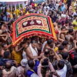 stampede-like-situation-during-jagannath-rath-yatra-in-puri-kills-two-people-and-sends-nearly-100-to-hospital