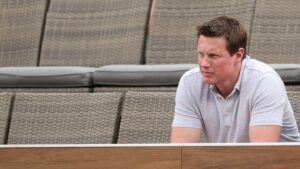 how-paramount-may-fight-an-onslaught-of-lawsuits-over-its-warner-bros.-deal
