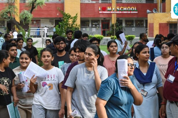 women-outshine-men-in-neet-ug-2026;-make-up-over-58%-of-qualifiers
