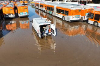 water-main-break-in-west-hollywood-submerges-homes-and-cars,-opening-sinkhole