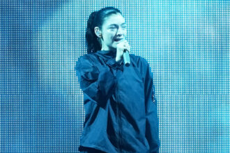 lorde-calls-out-spotify’s-‘about-song’-feature:-‘we-don’t-want-this’