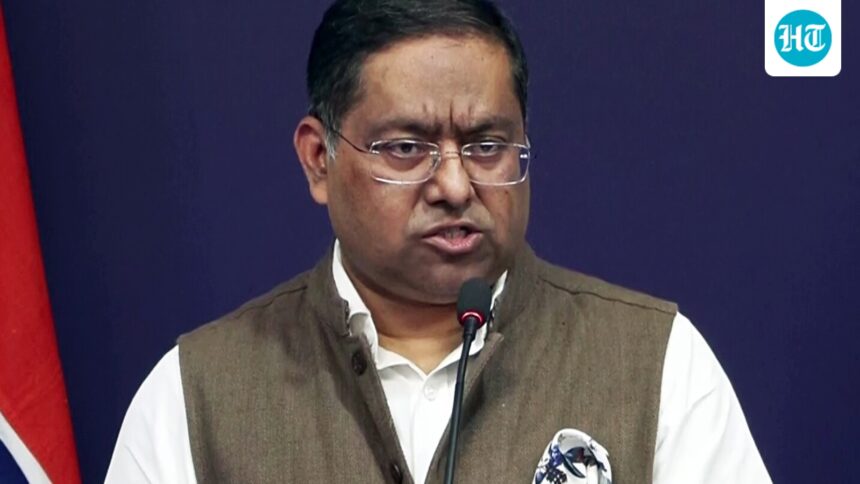 ‘absolute-recklessness’:-former-japanese-minister-criticizes-india-over-delay-in-bullet-train-project,-and-mea-responds