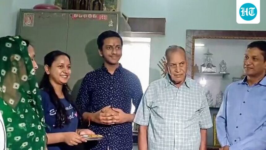 neet-ug-2026-records-second-lowest-attendance-under-nta,-but-highest-ever-qualification-threshold